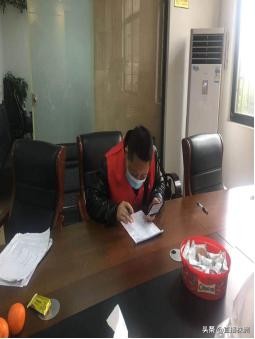 致敬逆行的志愿者们,致敬逆行中的志愿者