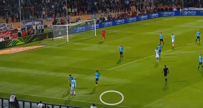 梅西过人晃倒,瓜迪奥拉梅西犯罪式过人