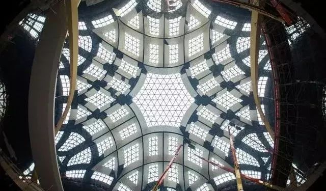 北京大兴国际机场总耗资4000亿,世界七大奇迹大兴机场