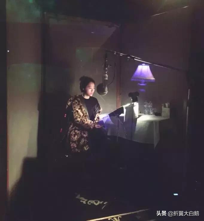 错爱15年终甩渣男，让王思聪都疯狂打call！