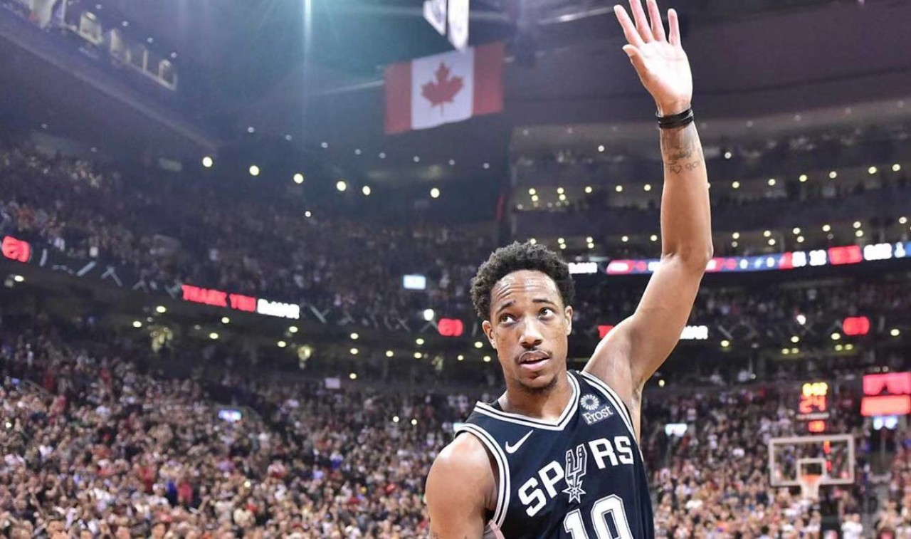 快排队道歉！他凭借中投干翻勇士，不愧是科比传人