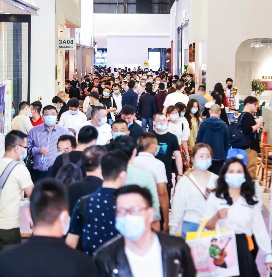 皇玛康之家床垫花好月圆,第50届国际名家具展