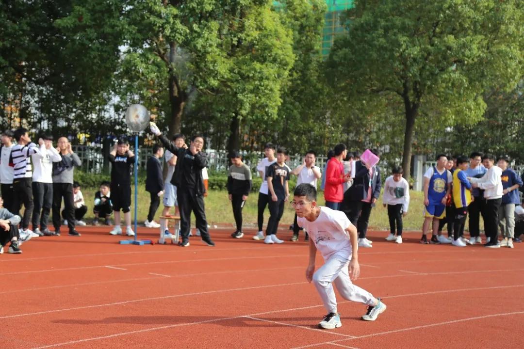 校运会盛况,靖江市第一中学校运动会2020