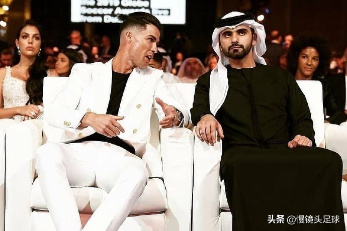 c罗和迷你罗同框照片,c罗给迷你罗庆祝6岁生日