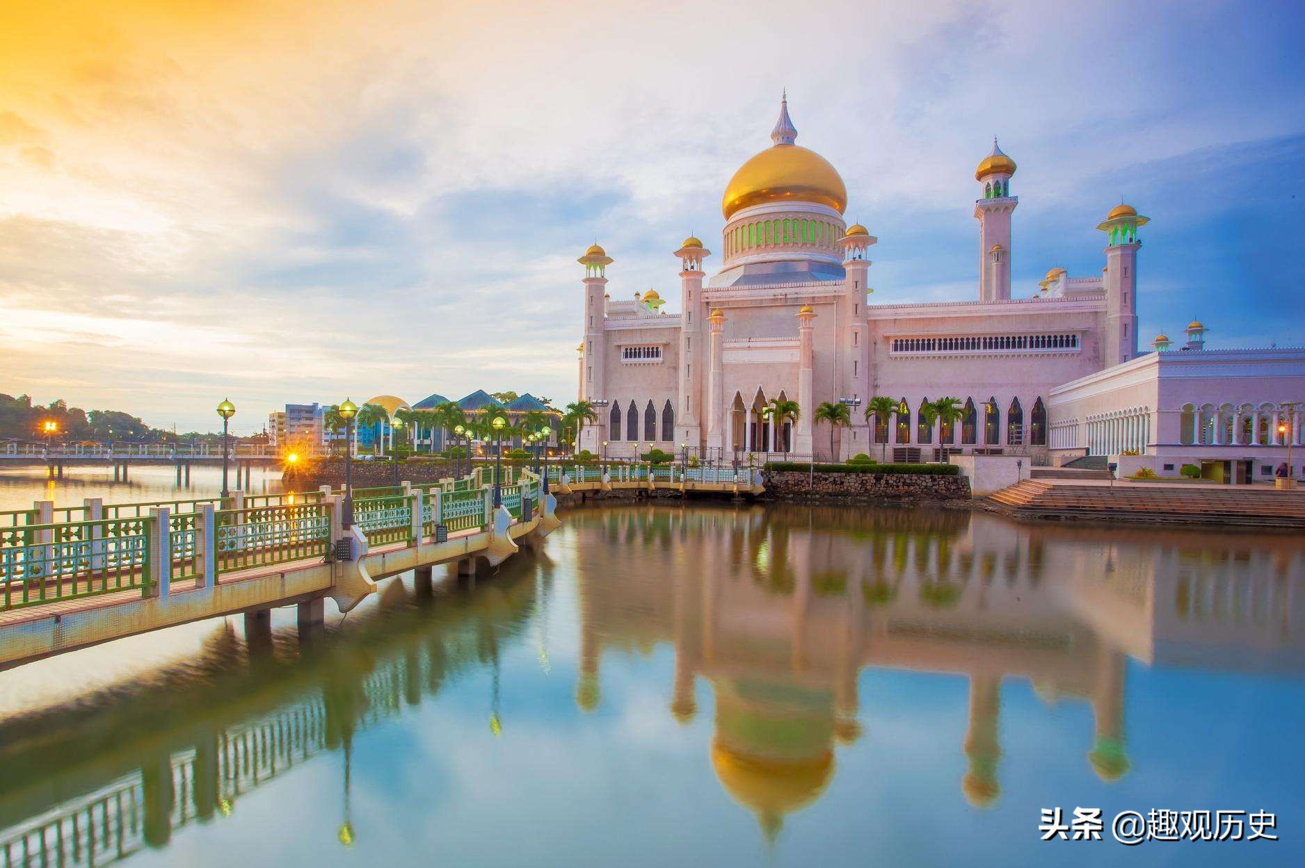 文莱有多强大的原因,文莱鼎盛时期的领土