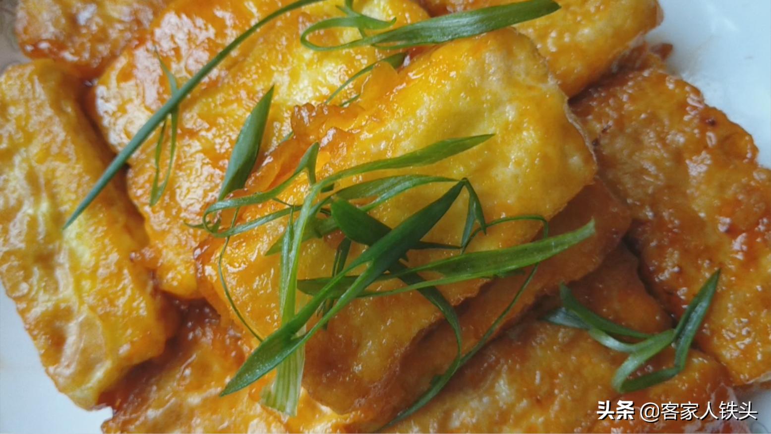 豆腐这样做上桌就抢光味道棒极了,豆腐这么做简直是人间美味
