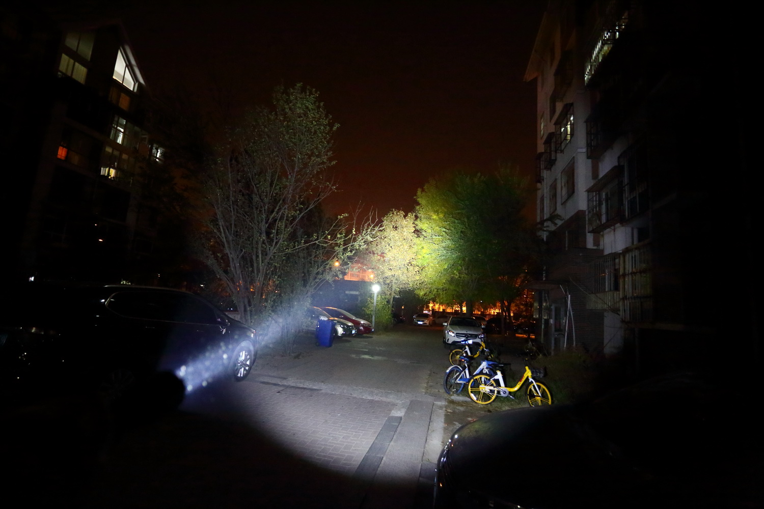 回归操作本质FENIXTK11TAC机械双模式战术电筒评测