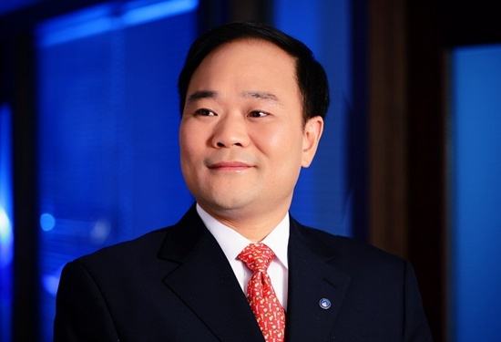 汽车企业员工平均工资,汽车厂家员工收入