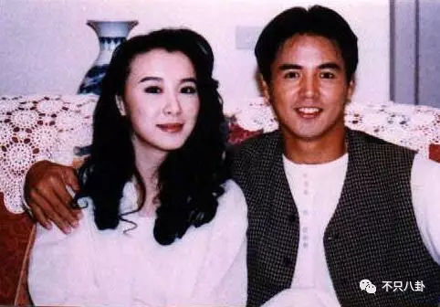 张庭夫妇还会做微商吗,张庭微商事件