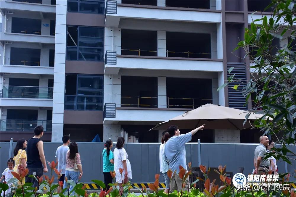 还没交房就开始体验验房，德阳这家开发商“胆大包天”？