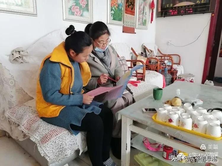 疫情无情人有情教师家访暖人心,教师暑假上门家访关爱学生暖人心