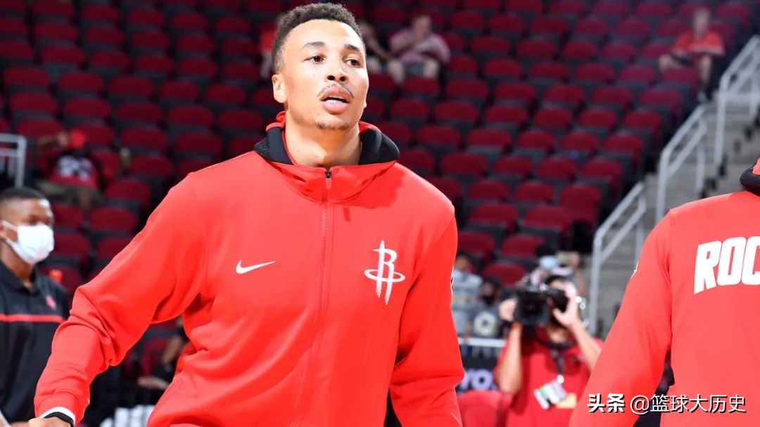 再见，玻璃之王！3年1622万，说裁就裁