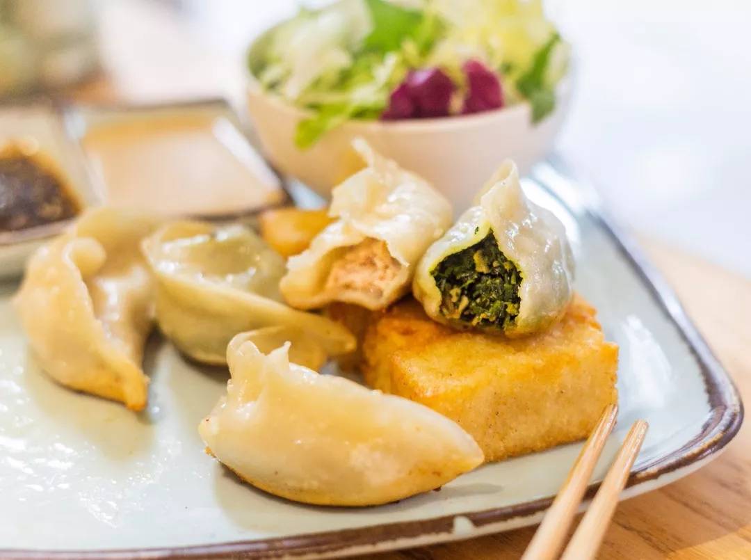 2019魔都锅贴测评滚烫出炉!