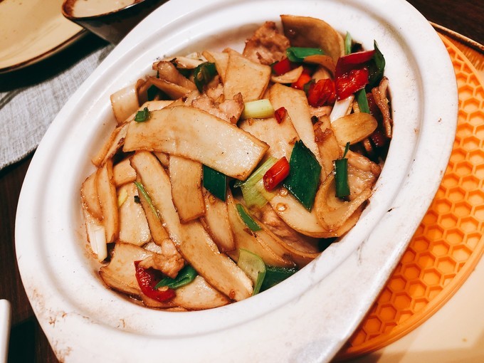 海南冲浪旅游攻略,海南万宁日月湾冲浪攻略