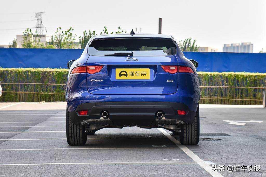 一分钟懂车捷豹f-pace了解一下,捷豹f-pace曜黑运动
