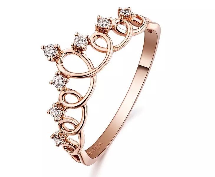 款式时尚潮流的钻戒,时尚流行钻戒