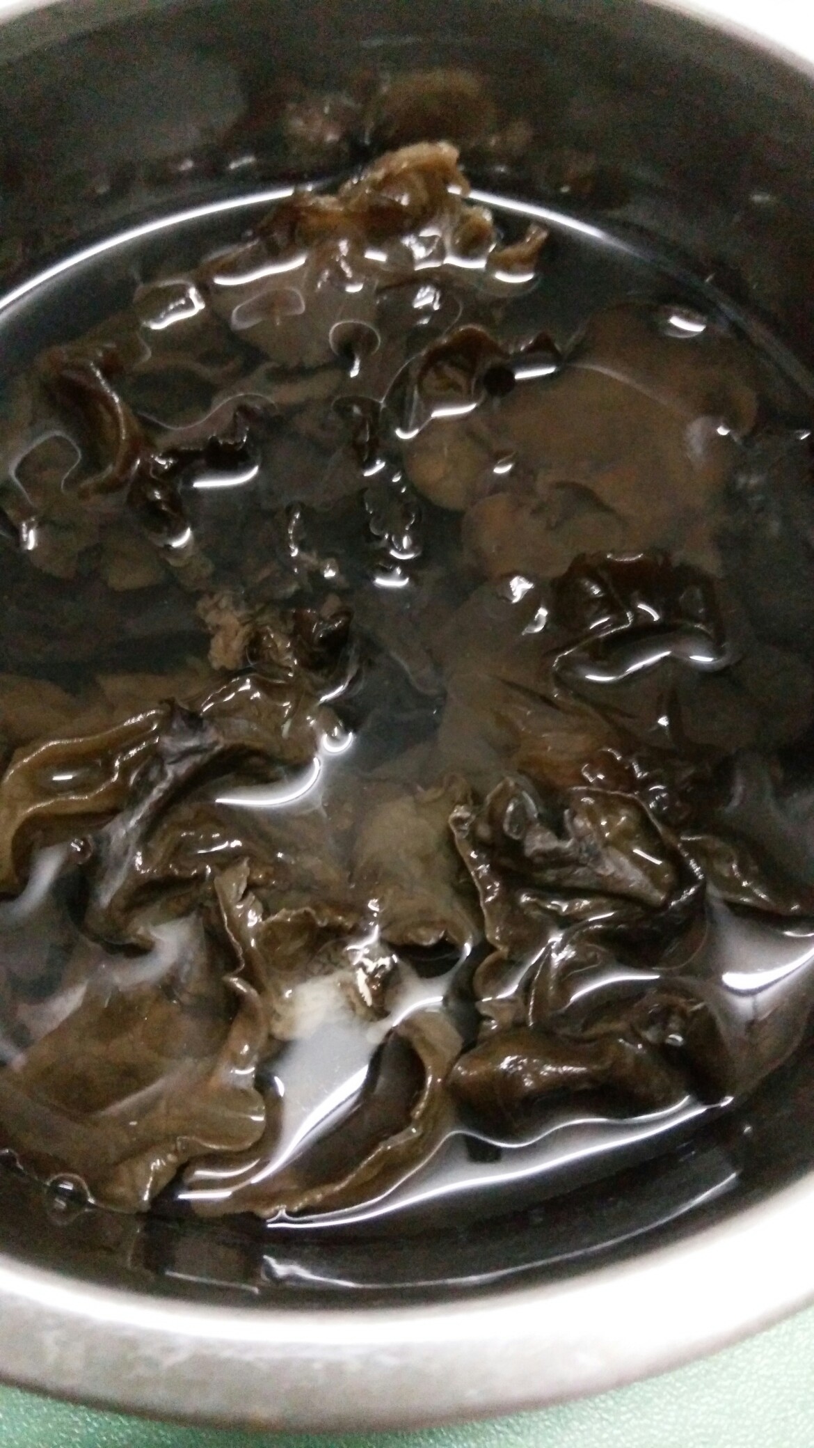 年轻白发吃什么调理最好,防脱发白发食谱