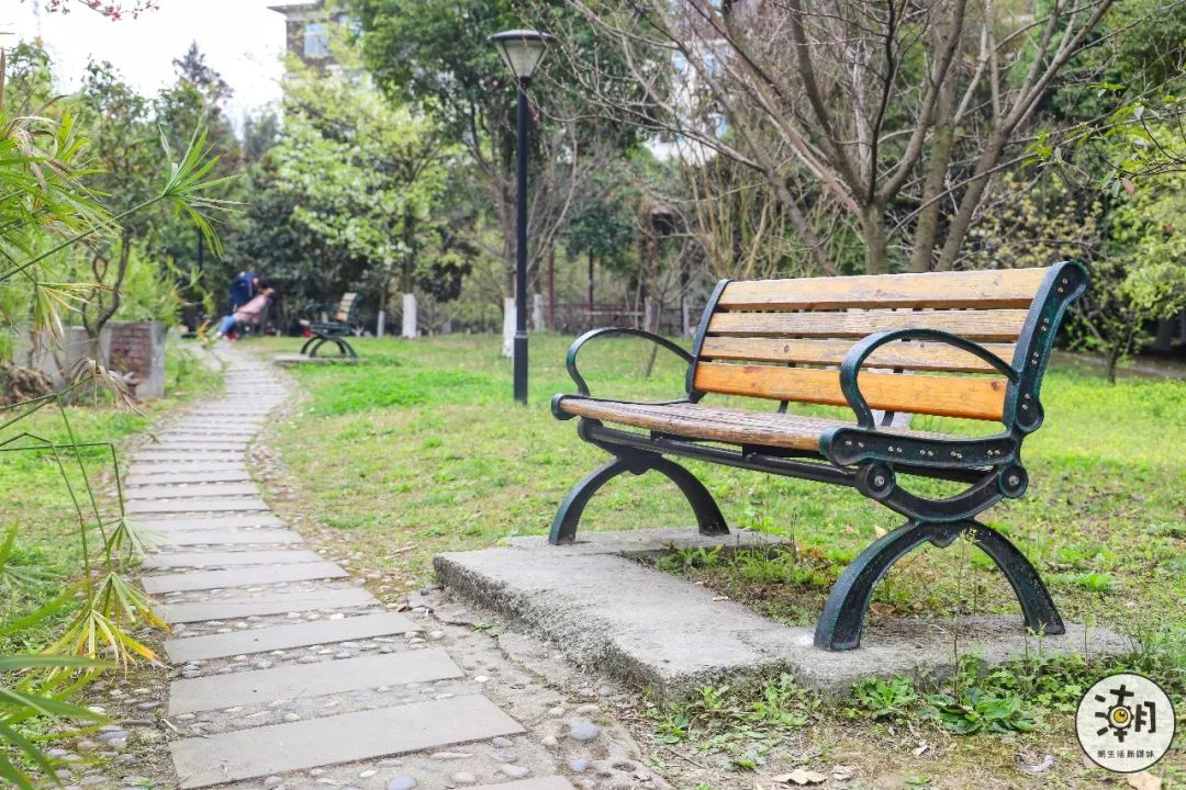 閿﹀煄鐨囧璐垫棌瀛﹂櫌,鎴愰兘閿﹀煄璐垫棌瀛﹂櫌