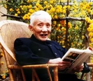 表现论美学家引人深思的艺术论“正反题”