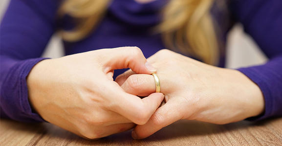 发现丈夫外面有人了怎么办,丈夫外面有人一招应对