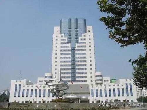 口腔医学专业好学吗,口腔医学专科排行榜