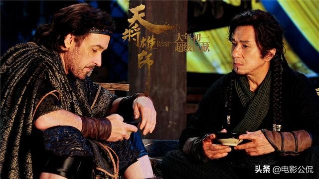 一口气看完成龙10部电影：才明白为啥大牌巨星都不乐意跟他玩