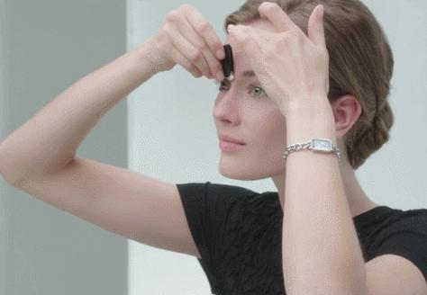 眼皮松弛下垂最好锻炼方法,眼皮松弛下垂最好按摩方法