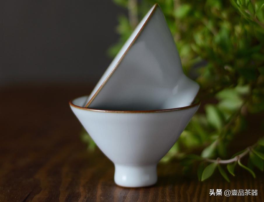 茶盅斗笠杯,茶器里的大斗笠杯