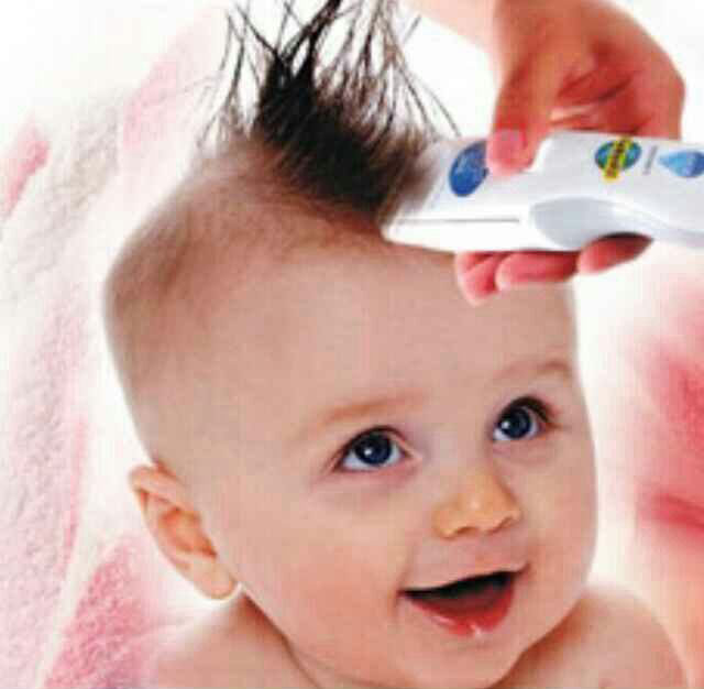 新生儿多久可以理发,胎毛又该怎么处理?