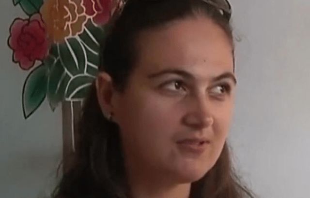 中国乌克兰混血双胞胎最新视频,6年前广东小伙娶乌克兰美女