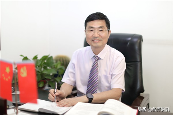 拳拳赤子心殷殷健康情---记咸阳市第一人民医院卢健