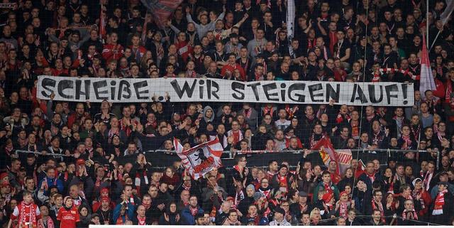 踢德甲有什么好?这家小俱乐部有历史性升级机会,球迷们却担心了