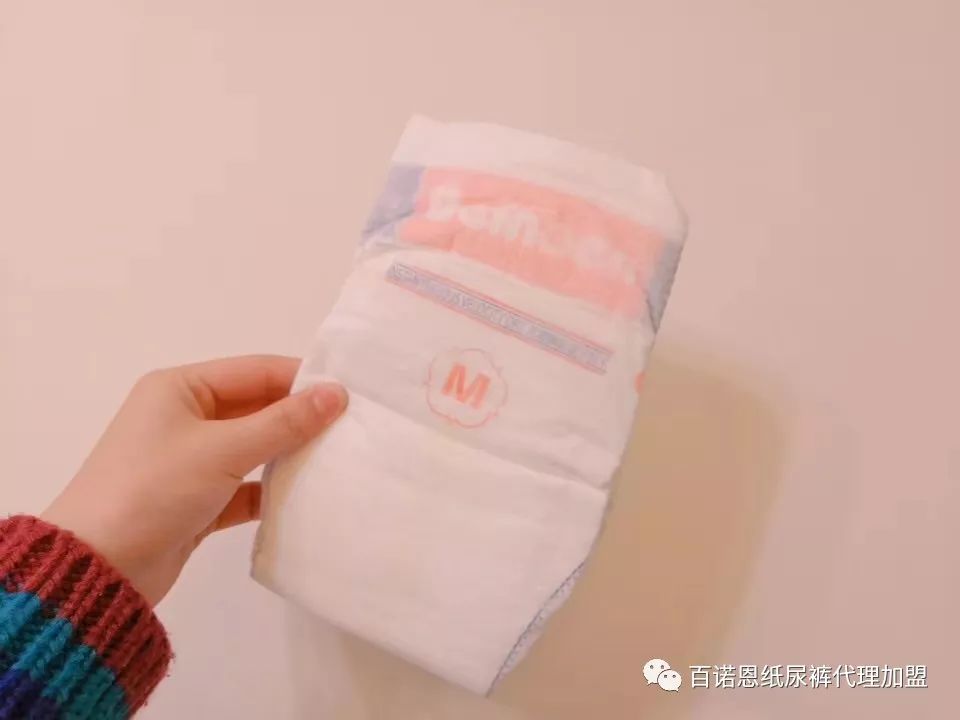 十个月宝宝摔跤磕青额头怎么办,半岁宝宝摔到后脑勺怎么办