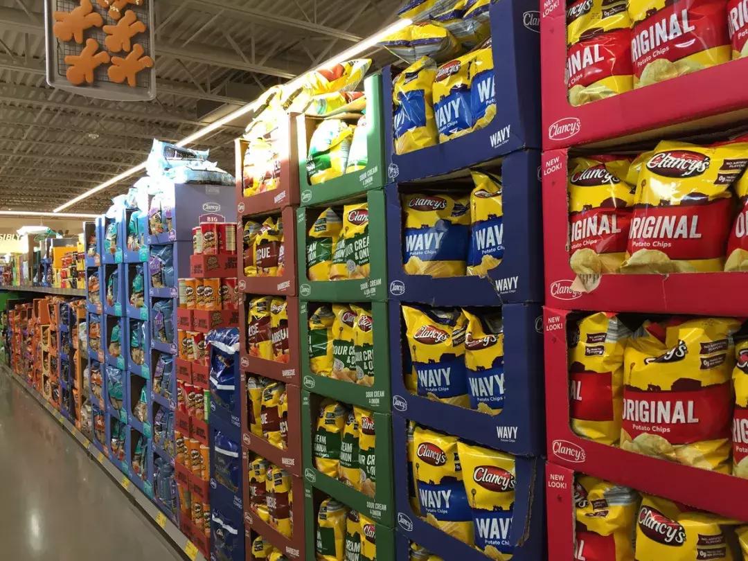 全球最大超市抢购潮,全球最便宜的超市100元