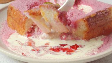 草莓漏奶华，一个没有感情的草莓吃货