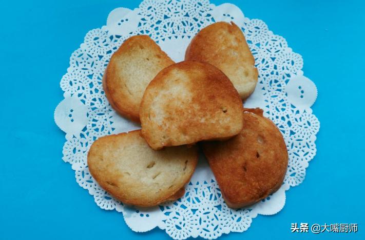 馒头切片裹蛋液做的好吃吗,把馒头切成片蘸蛋液炸着吃