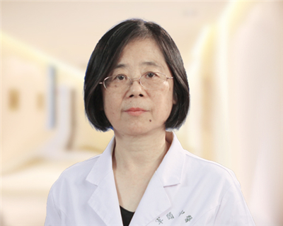 其实并没有那么坚强全靠自己硬撑,我能有多坚强只不过是硬撑