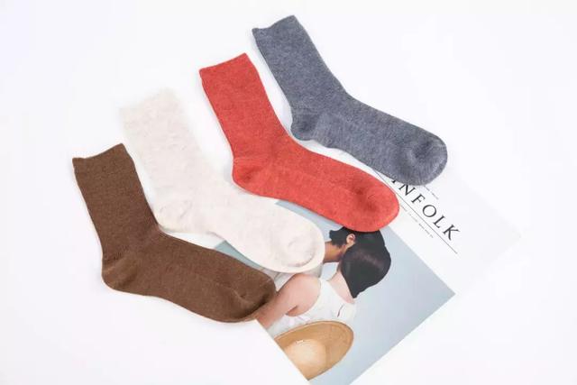 鍗疯¥鑴氶湶琚滆鏁欏,绉嬪啲鍗疯¥鑵块湶鑴氳笣