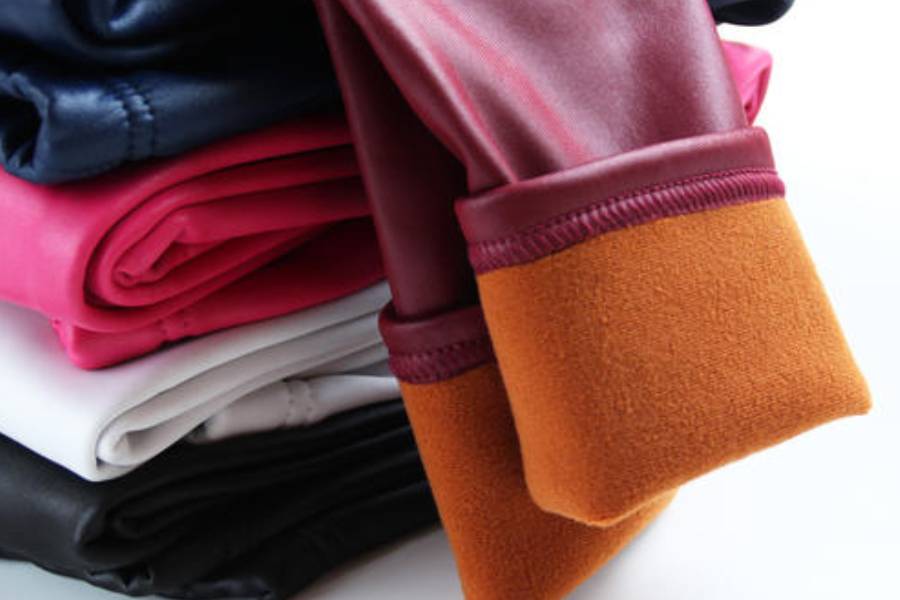 皮裤皱巴巴怎么处理,皮裤穿身上一会就褶皱怎么解决