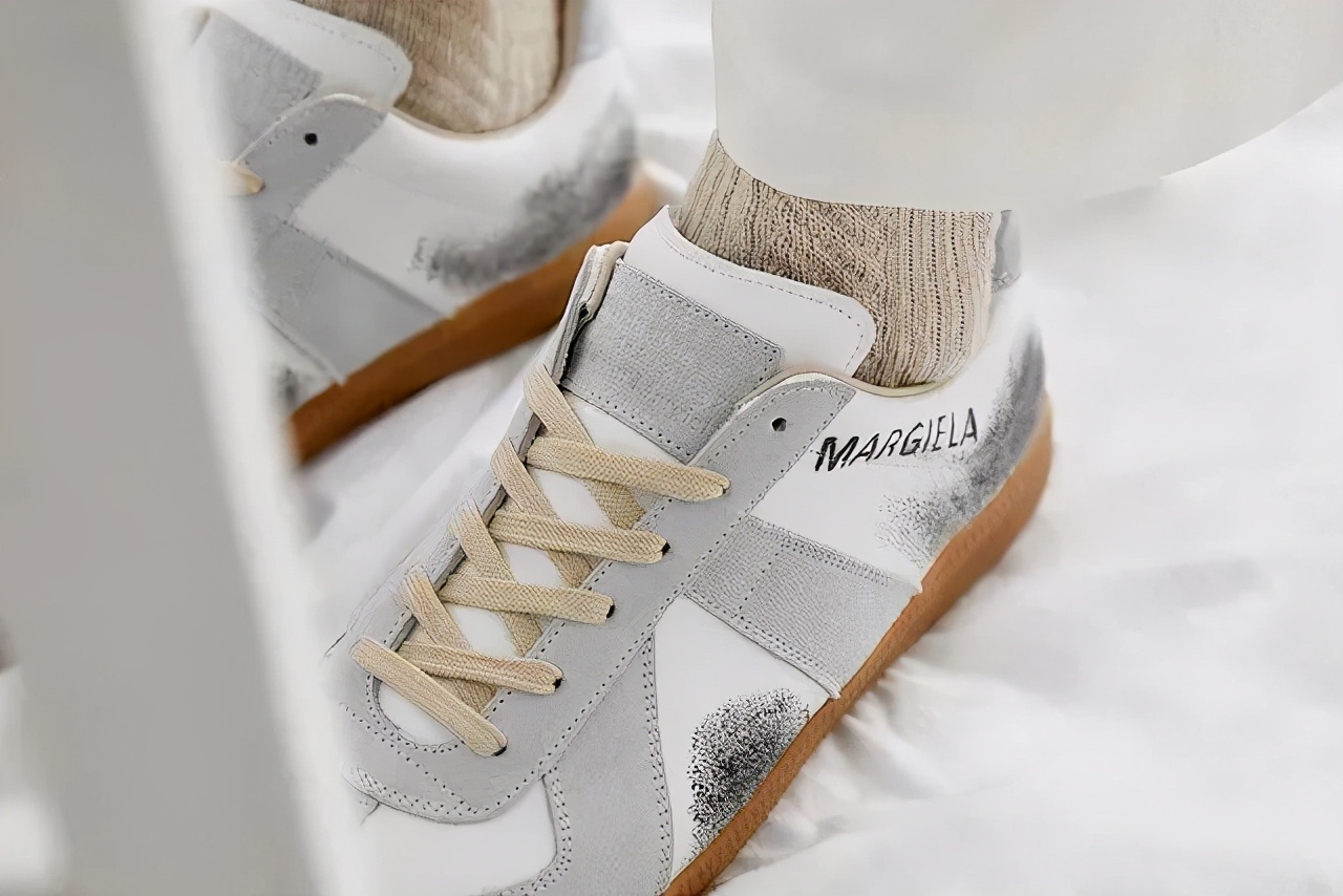 王嘉尔同款chococoncert德训鞋,欧阳娜娜王嘉尔短袖