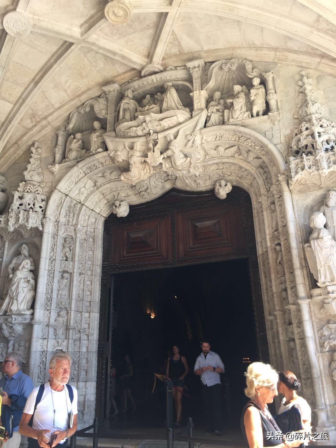 请给我一杯拿铁英文,请给我杯咖啡日语