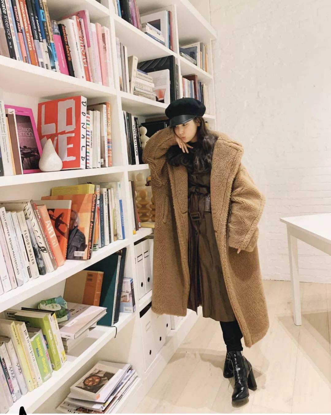欧美时尚博主穿搭示范冬,韩系慵懒风冬季穿搭博主