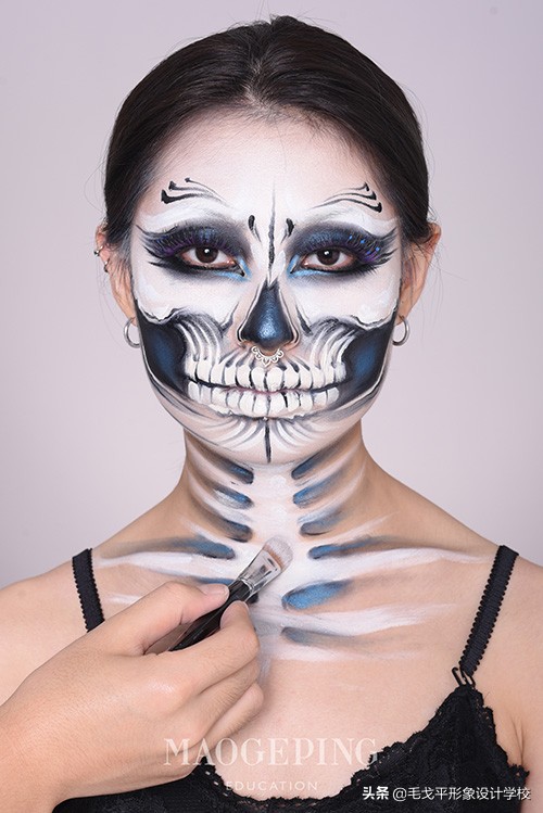 骷髅妆化妆技巧,骷髅妆个性化妆教程