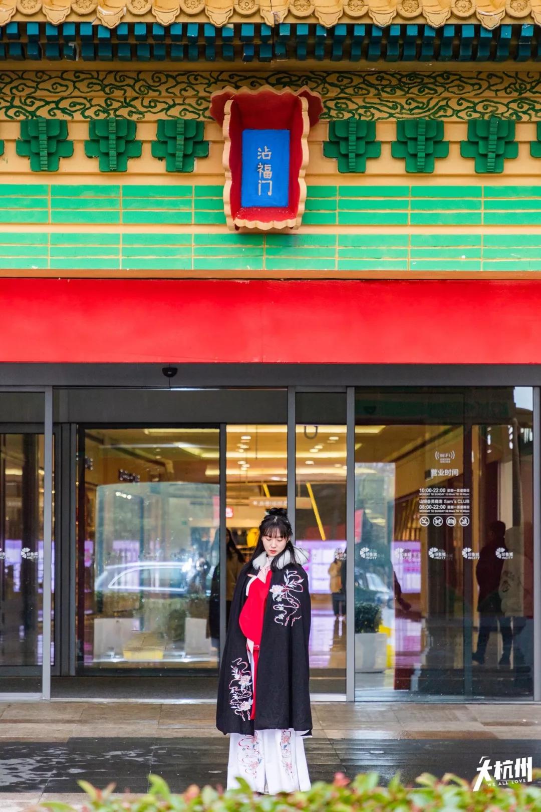 在杭州遇见紫禁城!宫灯前祈福、畅音阁迎新!来这里过故宫中国节