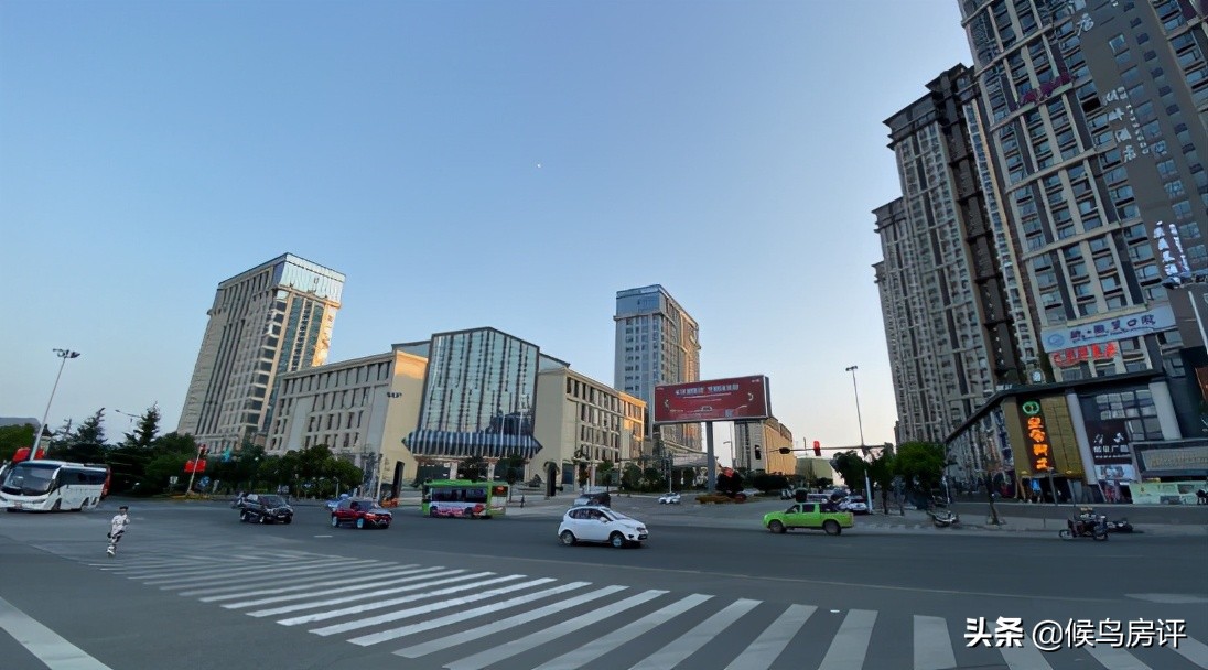 目前花溪房价跌了多少,花溪区房价会跌吗