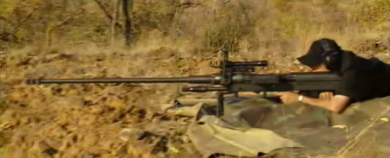 南非20mm口径狙击步枪,南非r3突击步枪