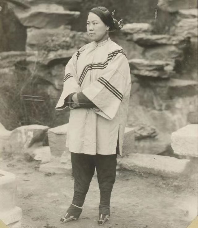 揭秘古代《三寸金莲》的奥秘