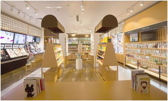 狐狸小妖专注海外美妆北京华联店,狐狸小妖美妆店怎么加盟