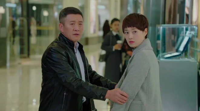 千万不要嫁看上去特别老实的男人,越老实的男人越不值得嫁