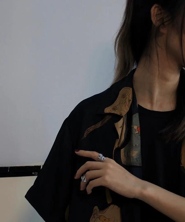 首饰施华洛世奇天鹅项链 (施华洛世奇天鹅项链选哪款)